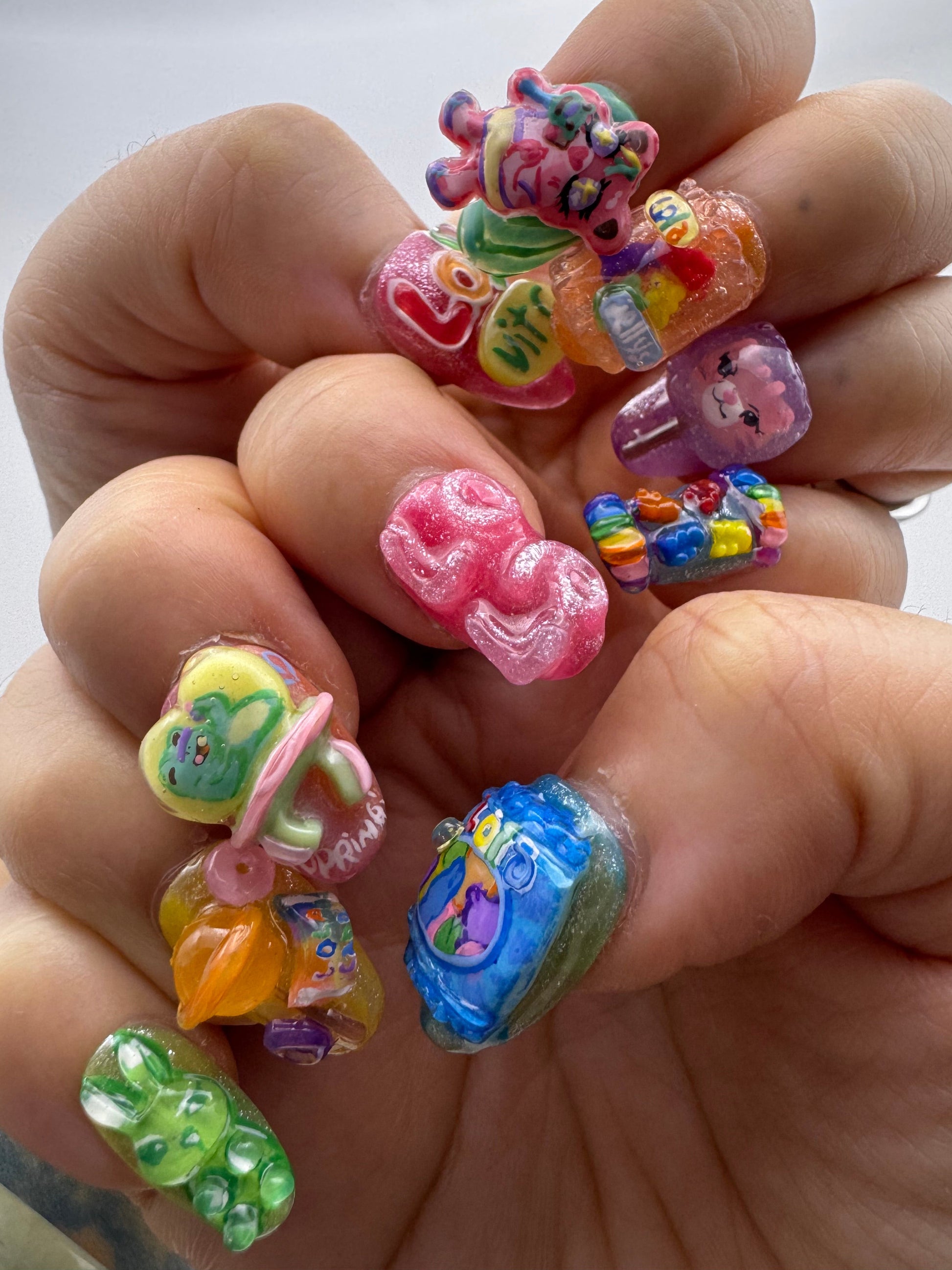 [PO] Lola’s Confectionery Press-on Nails