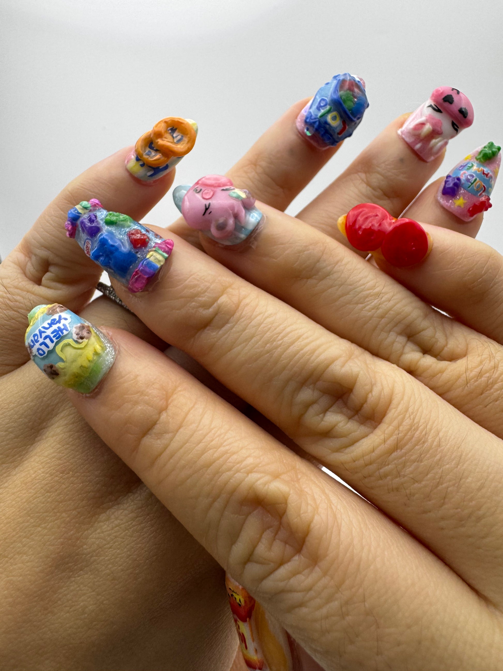 [PO] Mama Shop V2 Press-on Nails