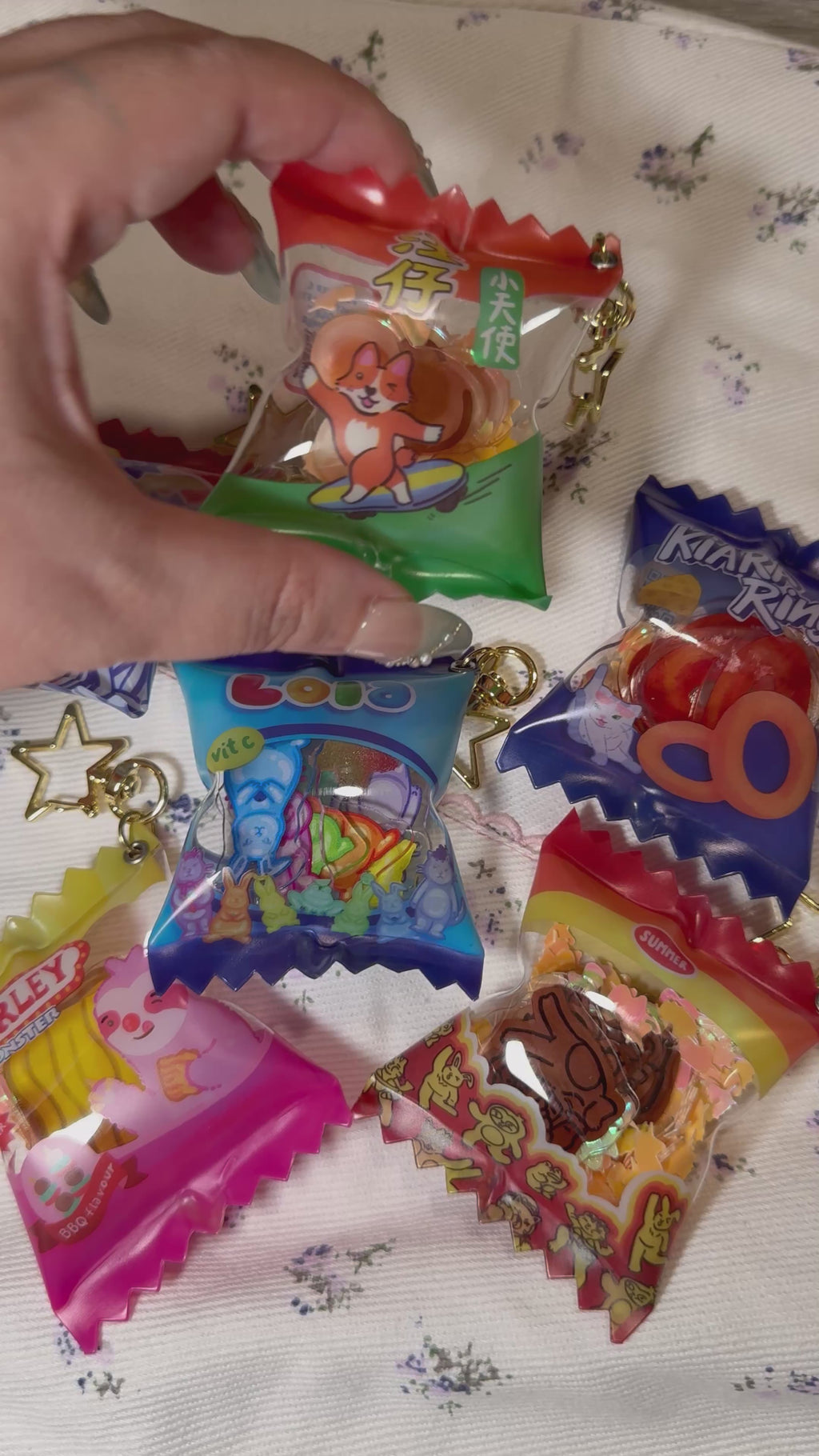 Bitty Snack Shaker Keychain/Magsafe Phone Grip