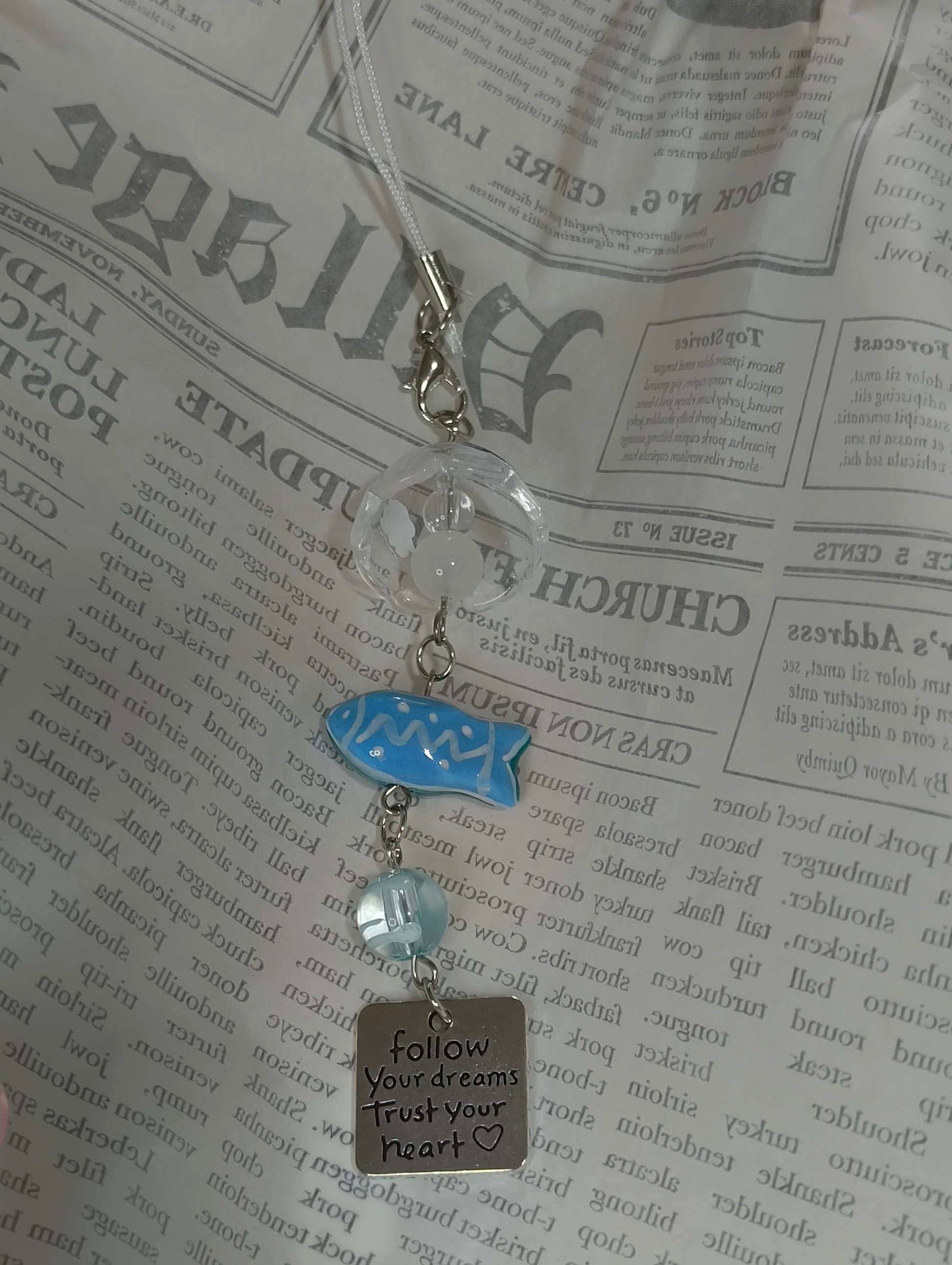 Claw Trinket - Fish windchime single keychain