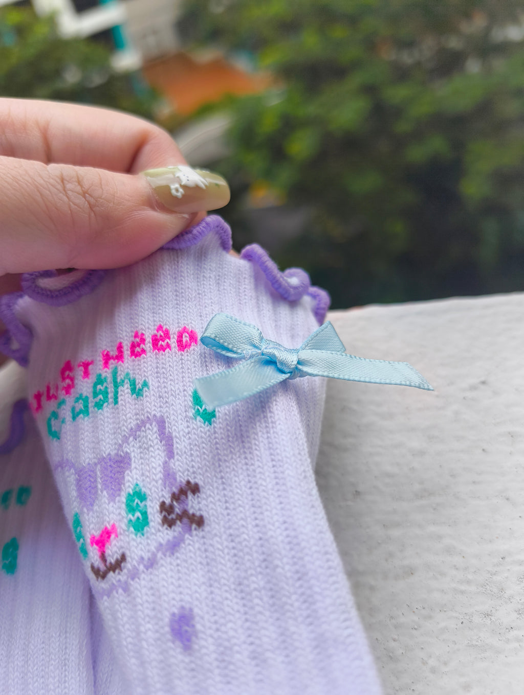 I don't need love, I just need cash Socks