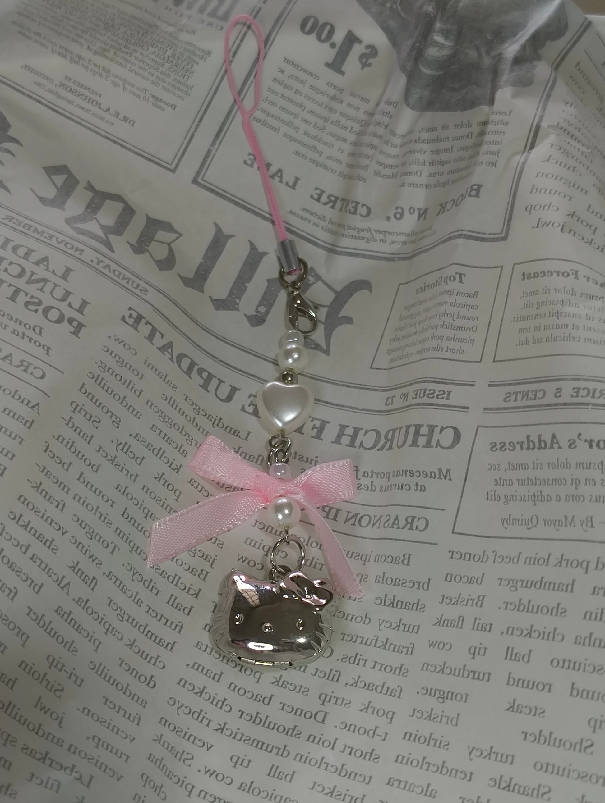 Claw Trinket - HK bell & bow single keychain
