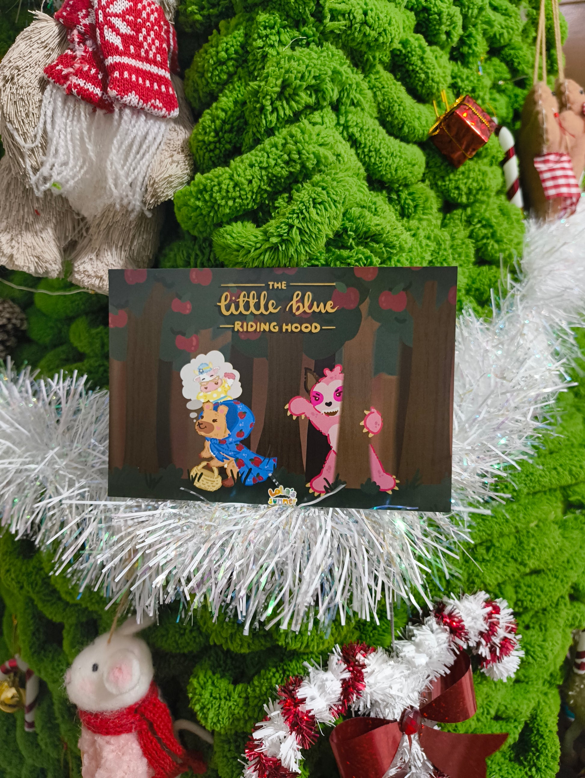 161 Little blue riding hood