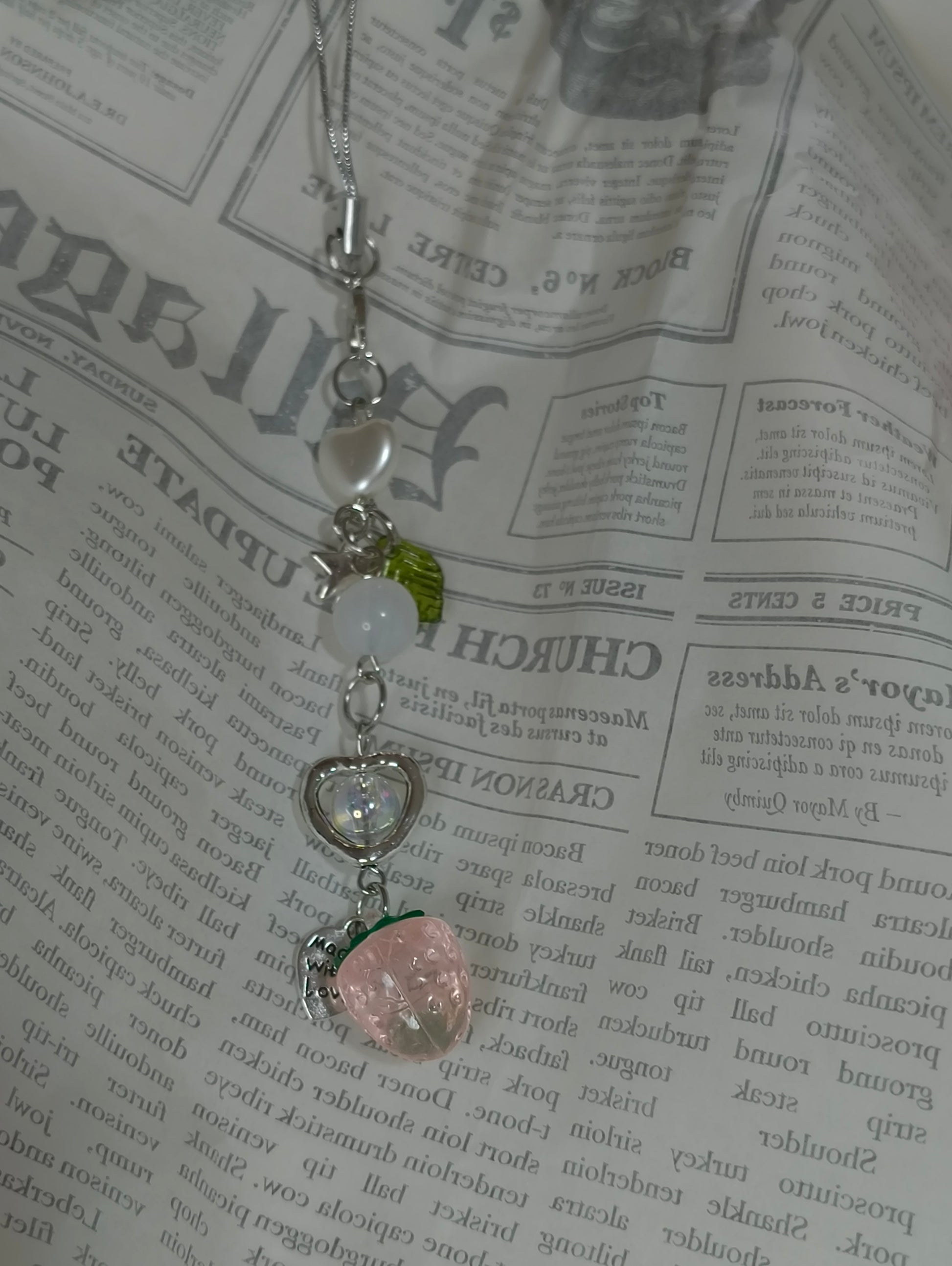 Claw Trinket - Pink strawberry single keychain